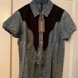 2FLY Women's Denim and Black Blouse